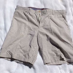 IZOD plaid shorts